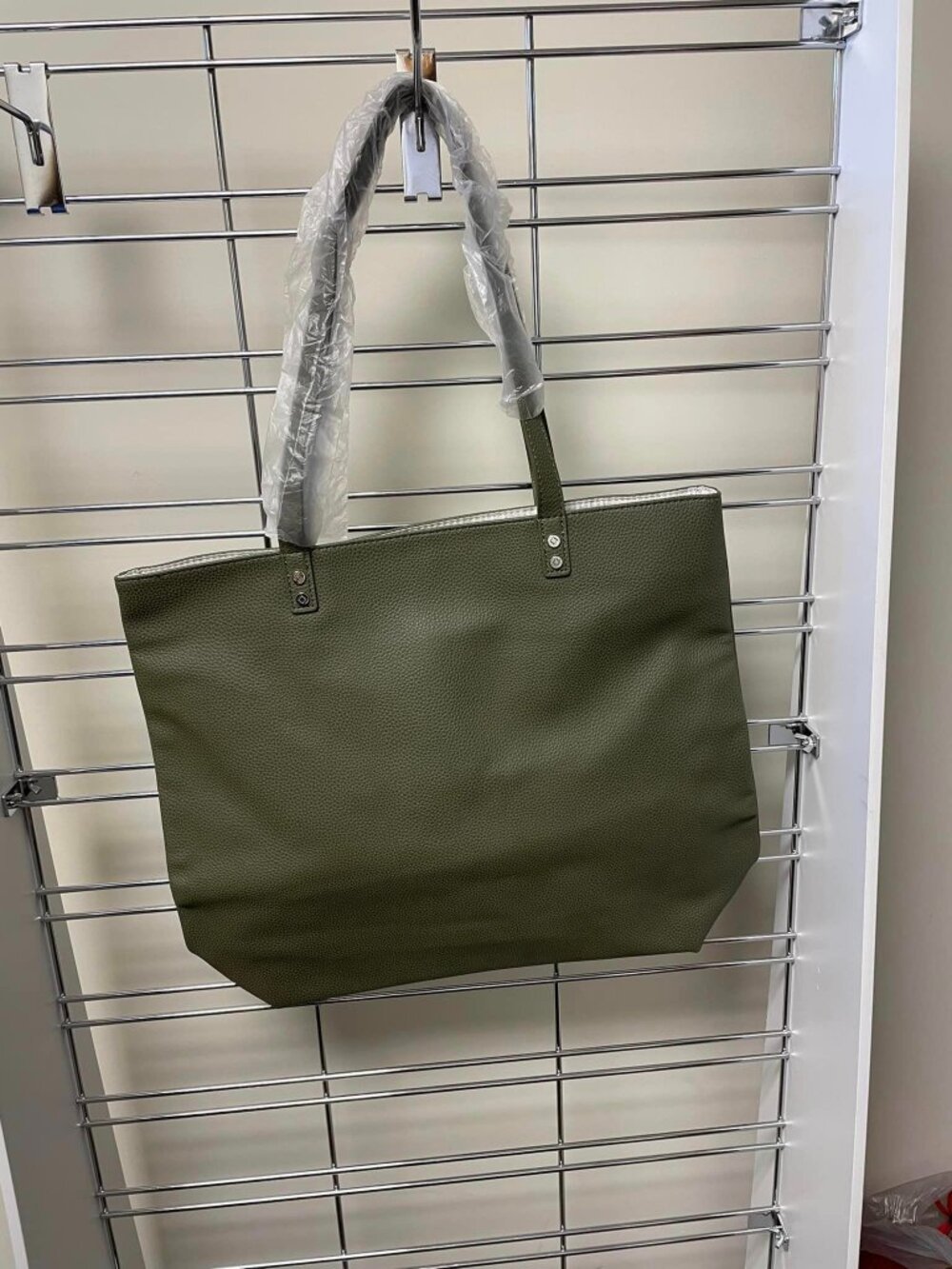 Thirty-One Around Town Tote in khaki green